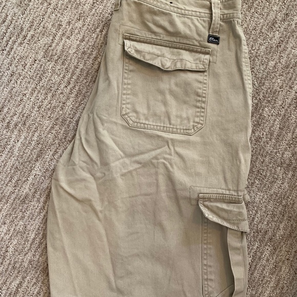 Shorts - Picture 3 of 3